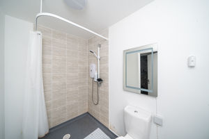 WETROOM- click for photo gallery